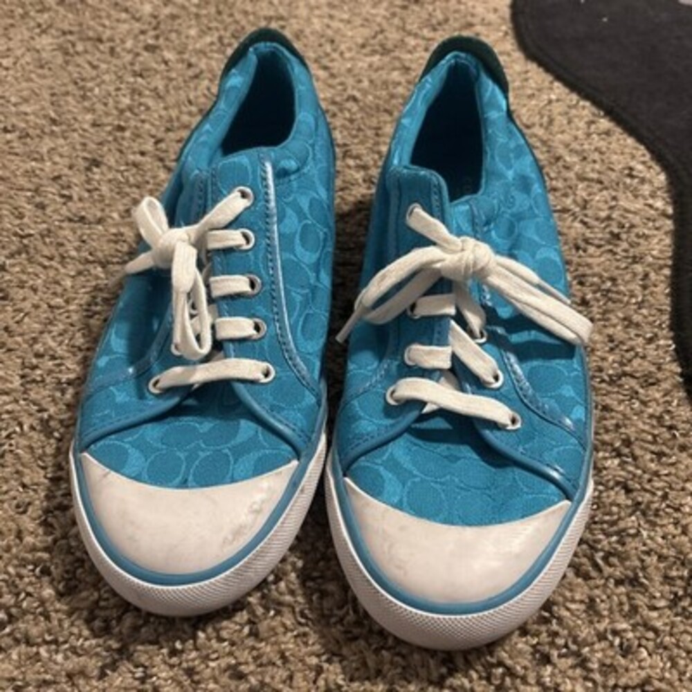 Blue Coach Women’s Barrett Sneakers With Repeating Coach Logo Size 9